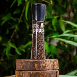 CARMENCITA BLACK PEPPER GRINDER 190GR